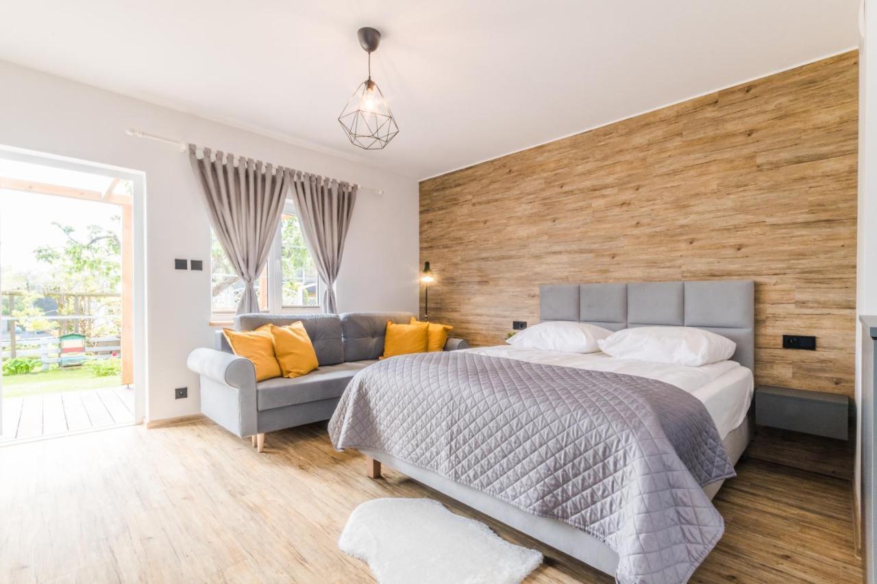 Hupkas Apartementy I Pokoje Jantar Exteriör bild