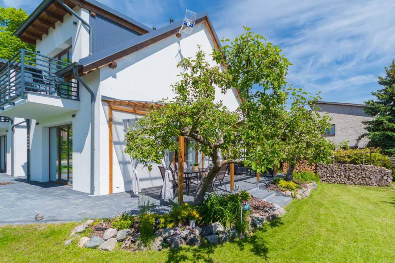 Hupkas Apartementy I Pokoje Jantar Exteriör bild