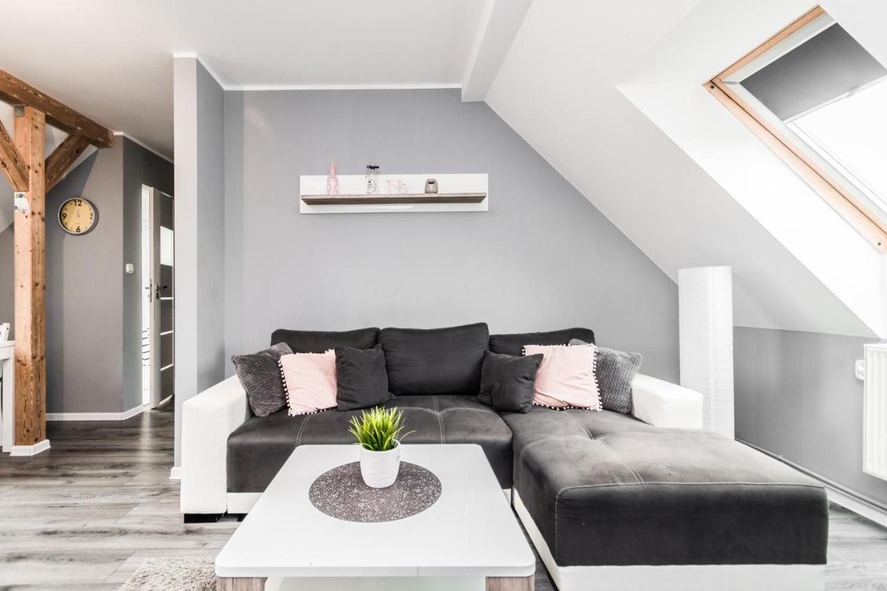 Hupkas Apartementy I Pokoje Jantar Exteriör bild