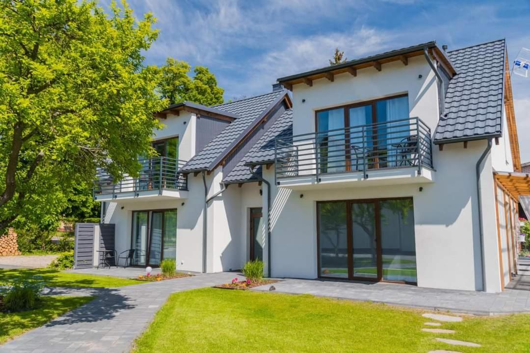 Hupkas Apartementy I Pokoje Jantar Exteriör bild